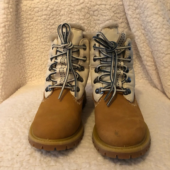Timberland Women’s Premium 6 IN Wheat Warm Lined Puffer Waterproof Boot Size 6 M - Picture 6 of 11